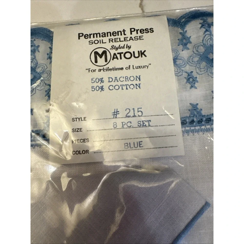 Vintage Matouk Placemats & Napkin White With Blue Floral Embroidered 8 Piece Set